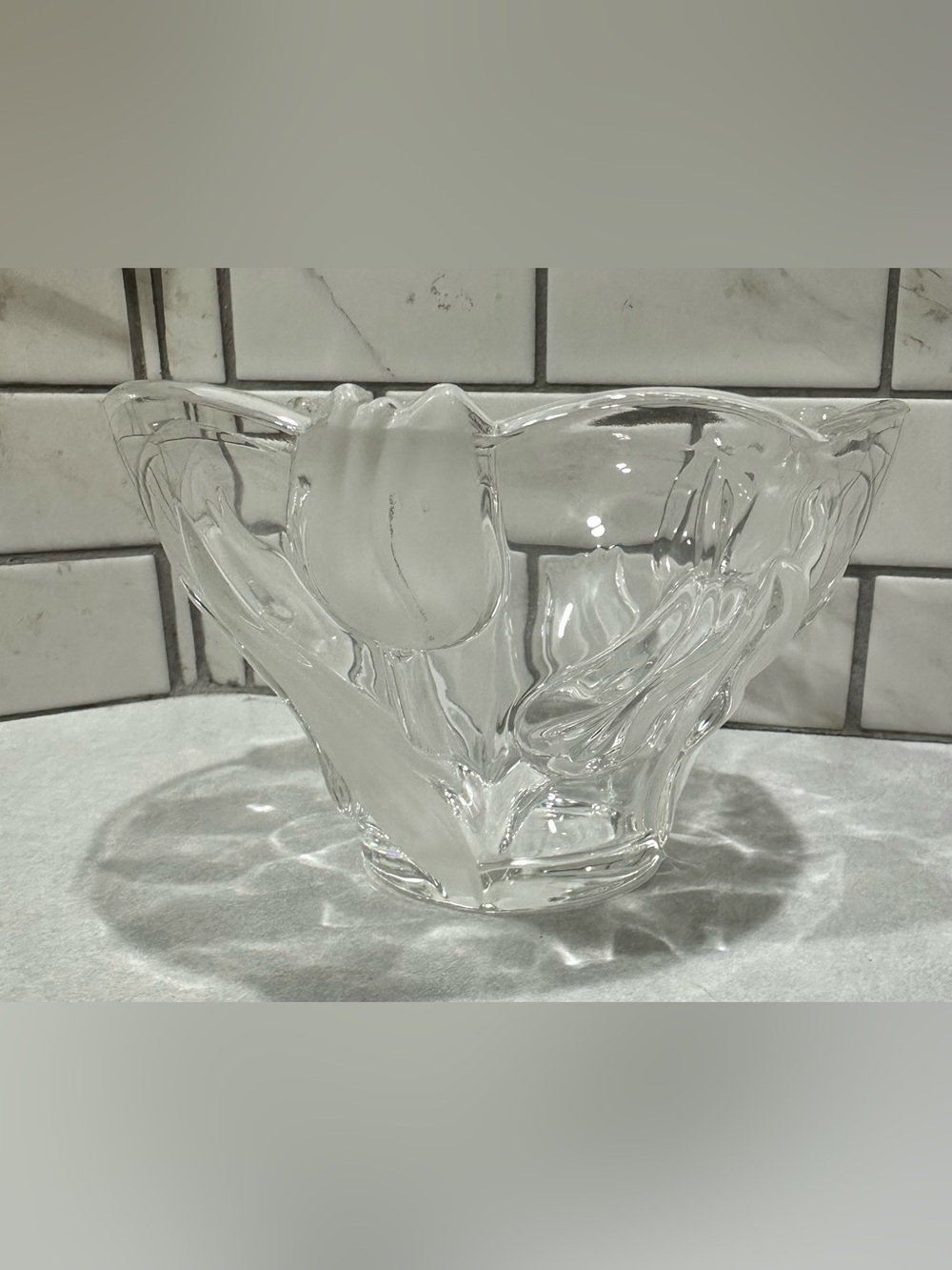 Mikasa Spring Debut Frosted Tulip Pattern Bowl.